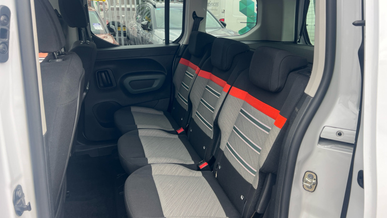 Citroen Berlingo 100kW Flair XTR M 50kWh 5dr Auto Electric Estate